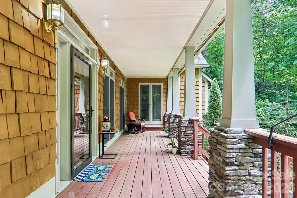 1063 Swiss Pine Lake Drive Spruce Pine NC 28777