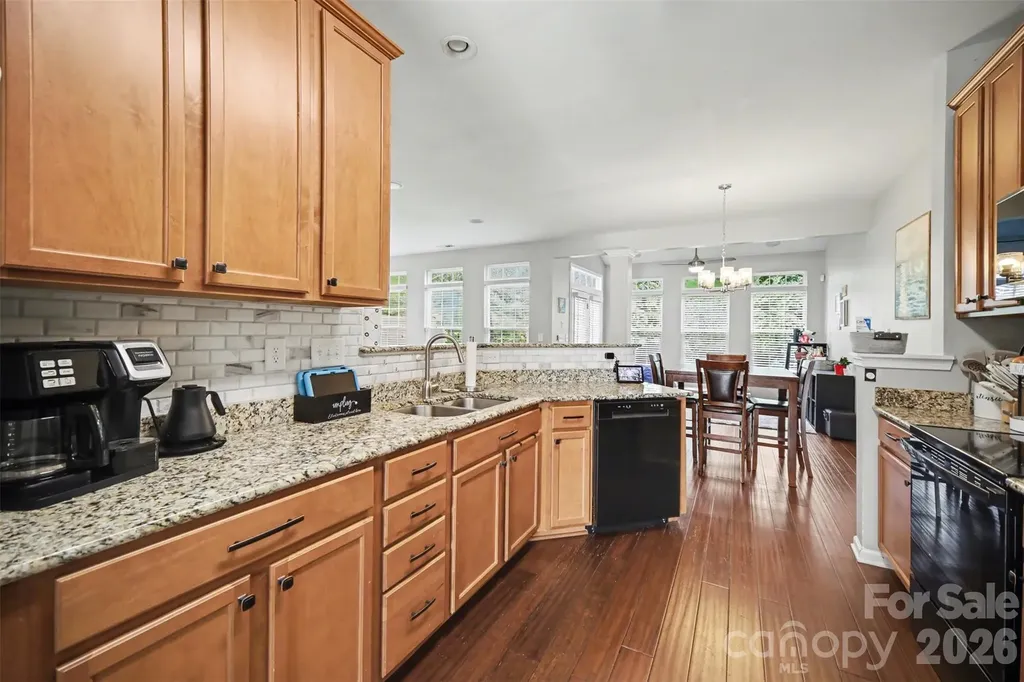 5705 Mossdale Lane Charlotte NC 28278
