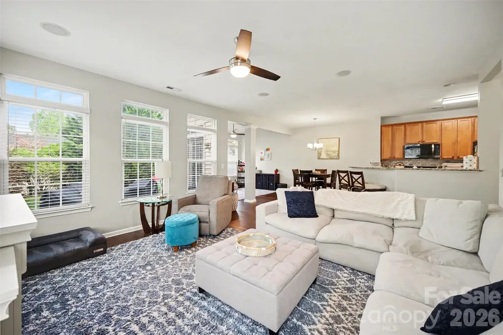5705 Mossdale Lane Charlotte NC 28278