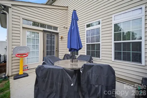5705 Mossdale Lane Charlotte NC 28278