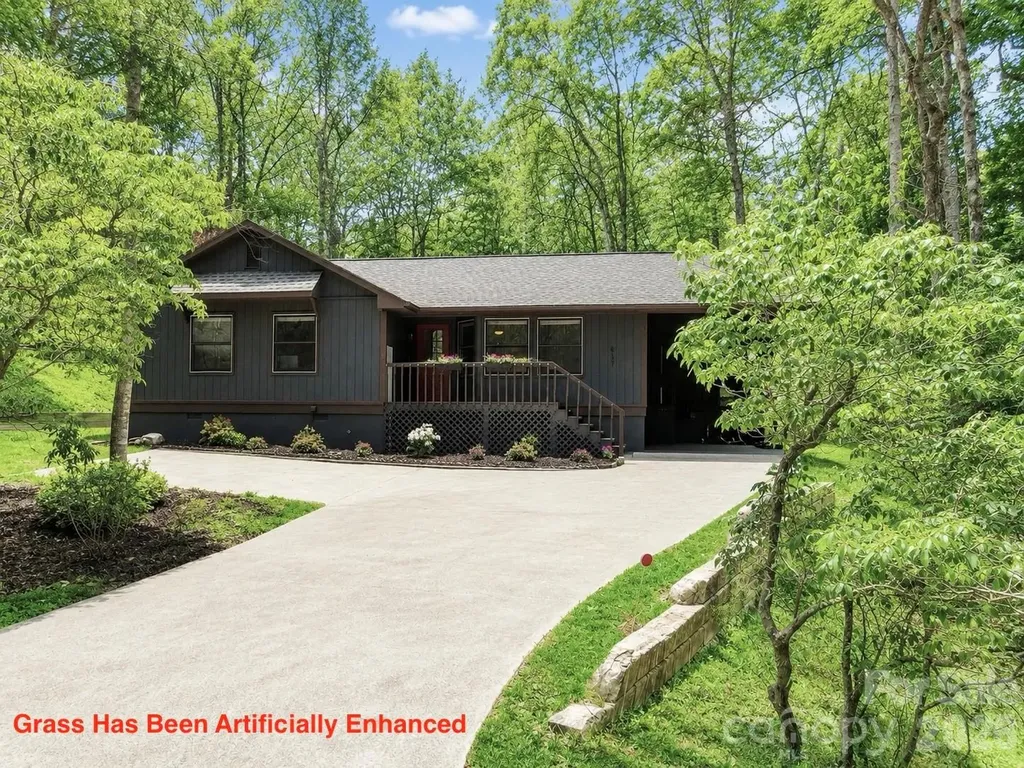 417 Soquili Drive Brevard NC 28712