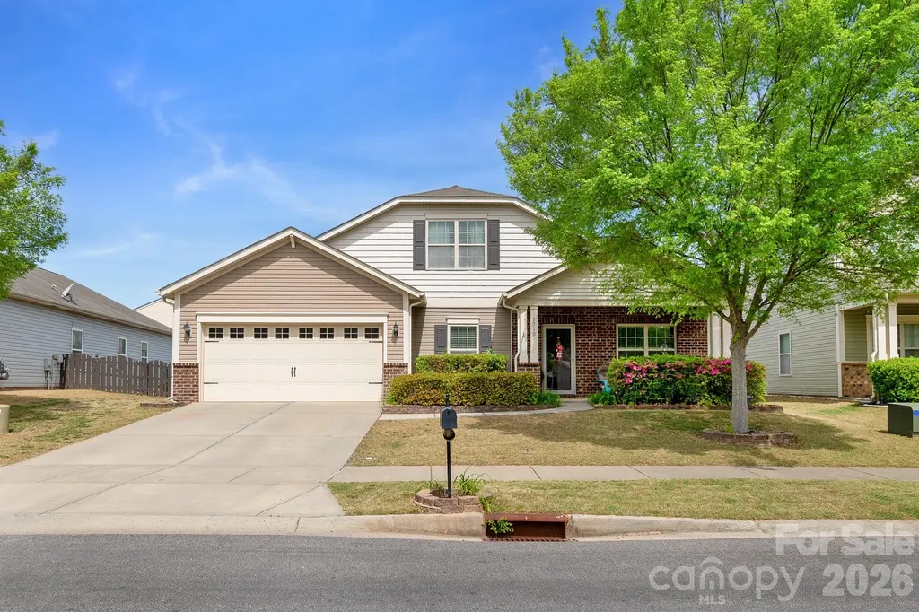 1710 Yellow Daisy Drive Matthews NC 28104