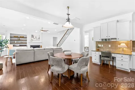 2805 Julian Glen Circle Waxhaw NC 28173