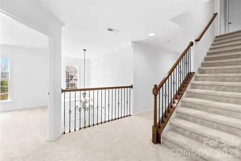 2805 Julian Glen Circle Waxhaw NC 28173
