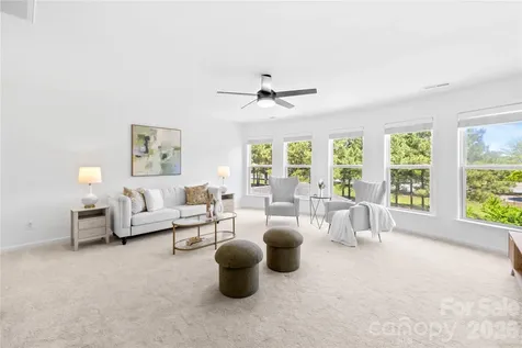 2805 Julian Glen Circle Waxhaw NC 28173