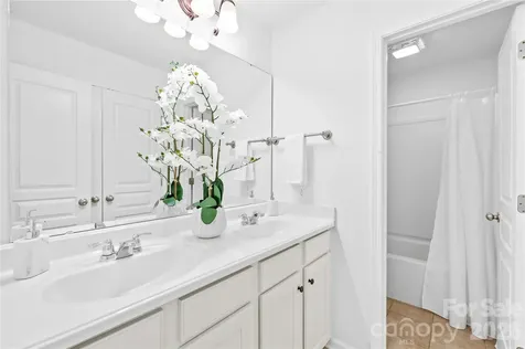 2805 Julian Glen Circle Waxhaw NC 28173