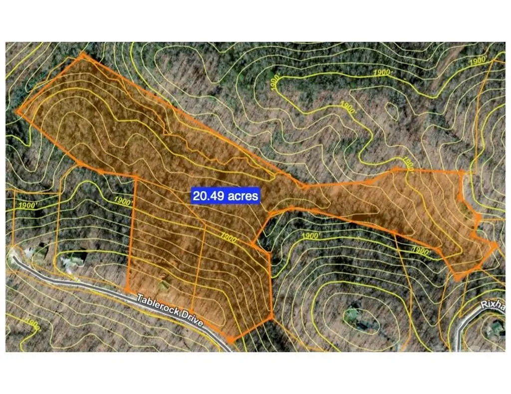 178 Tablerock Drive Saluda NC 28773