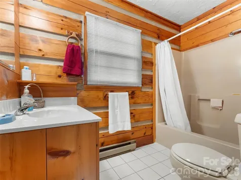 178 Tablerock Drive Saluda NC 28773