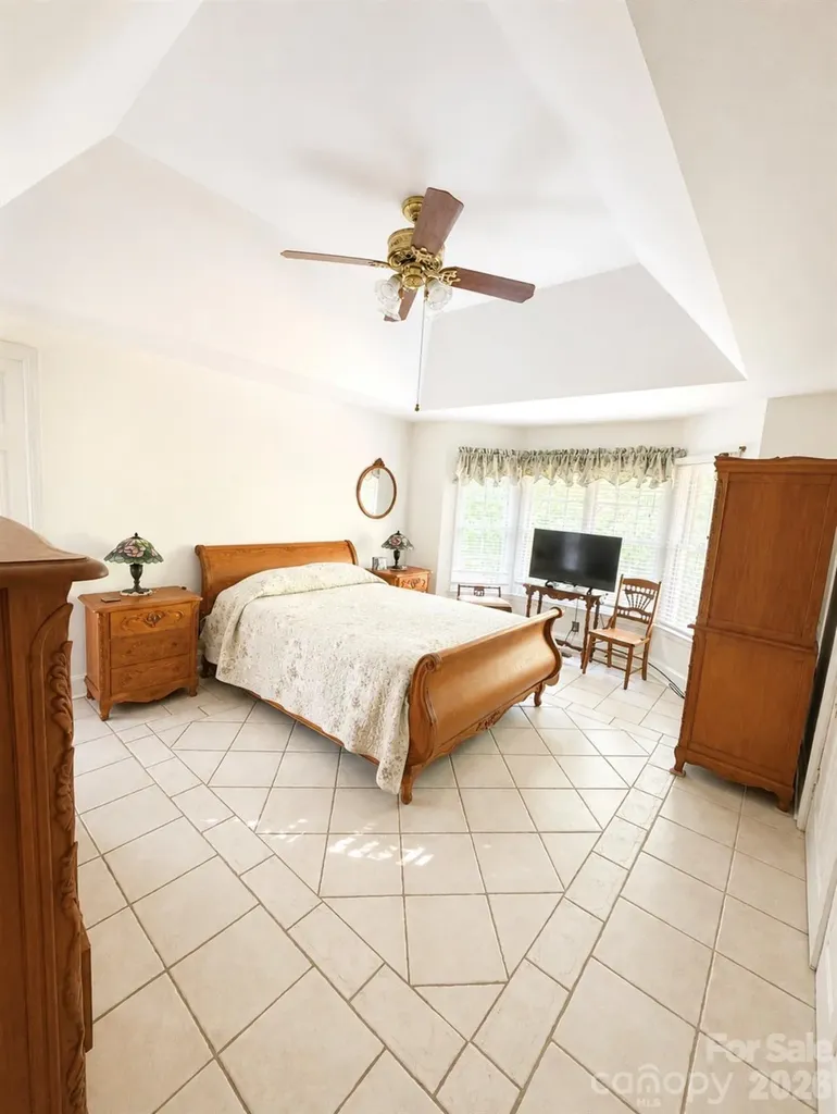 5406 Club View Drive Concord NC 28025