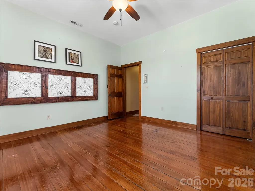 60 W Morgan Street Brevard NC 28712