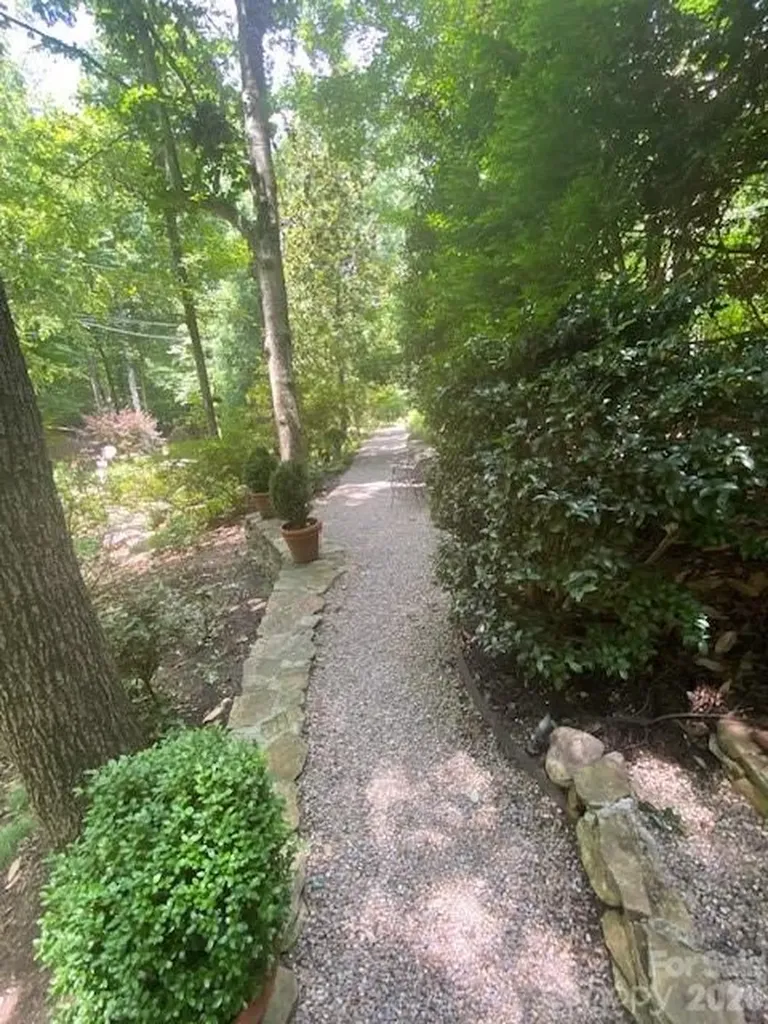 3316 Johnny Cake Lane Charlotte NC 28226
