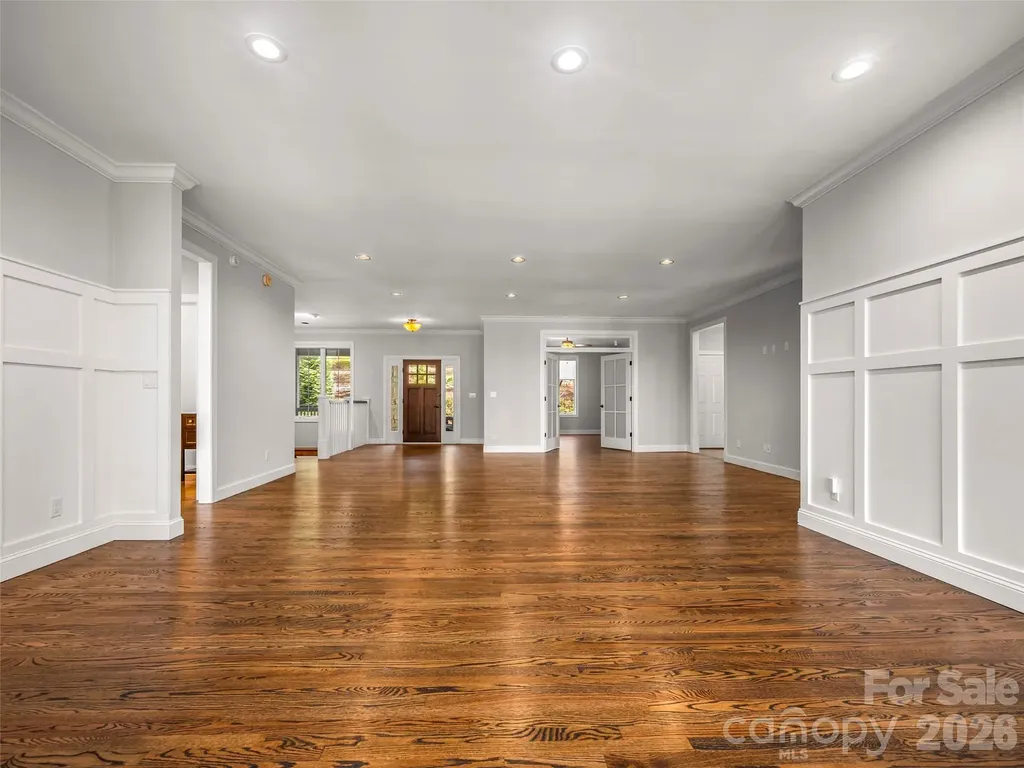 69 Old Hickory Trail Hendersonville NC 28739