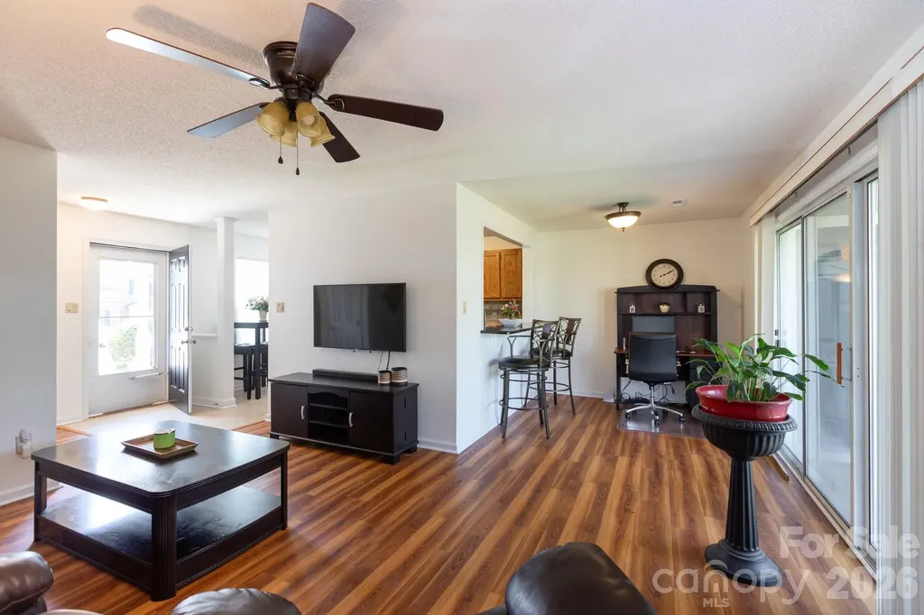 5600 Amity Springs Drive Charlotte NC 28212