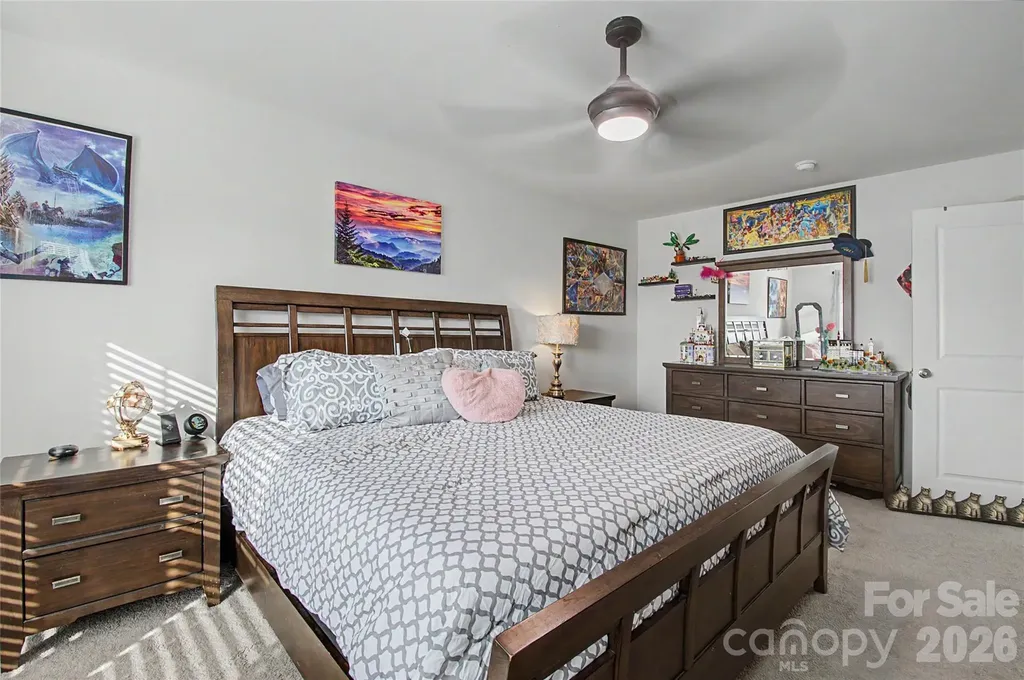33 Cedar Hill Road Hendersonville NC 28792