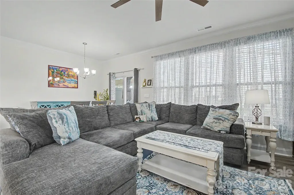 33 Cedar Hill Road Hendersonville NC 28792