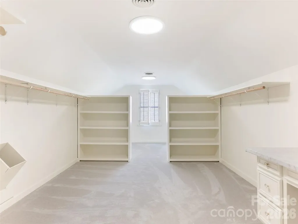 5239 Winding Brook Road Charlotte NC 28226