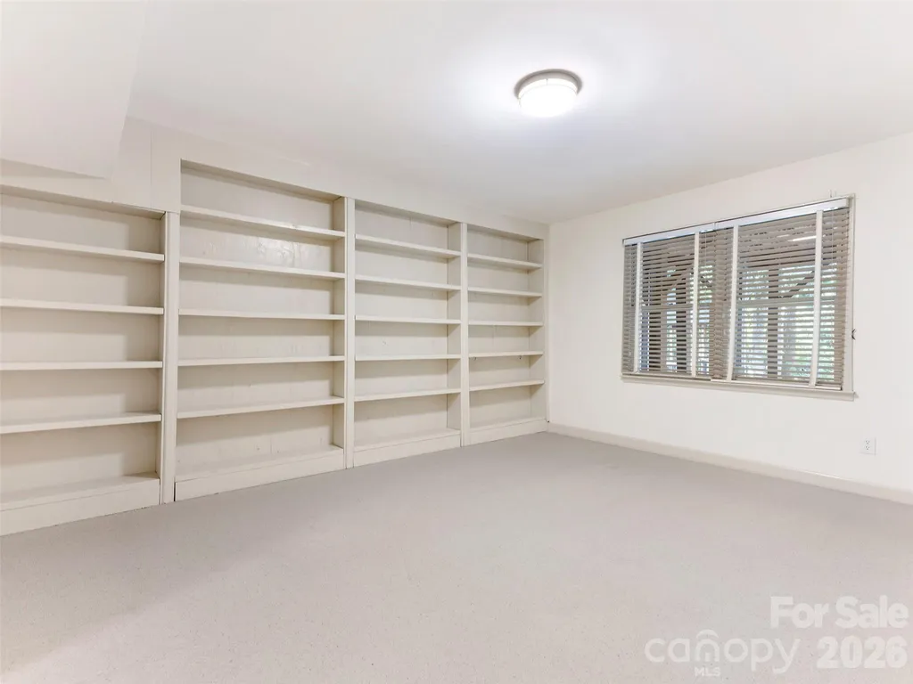 5239 Winding Brook Road Charlotte NC 28226