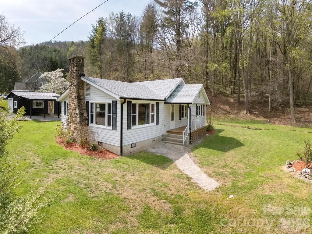 91 Rice Branch Road Asheville NC 28804