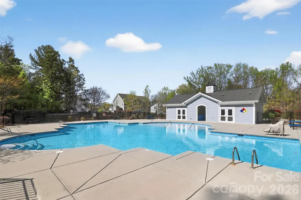 10631 Jardin Way Charlotte NC 28215