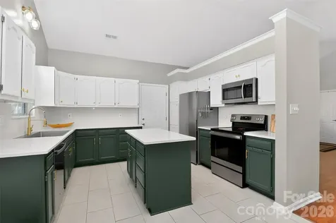 10631 Jardin Way Charlotte NC 28215