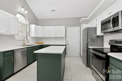 10631 Jardin Way Charlotte NC 28215
