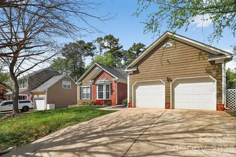 10631 Jardin Way Charlotte NC 28215
