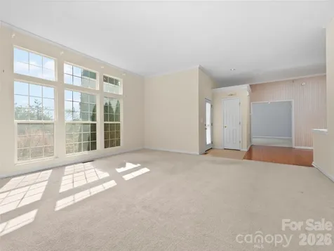 21 Old Applewood Lane Hendersonville NC 28739