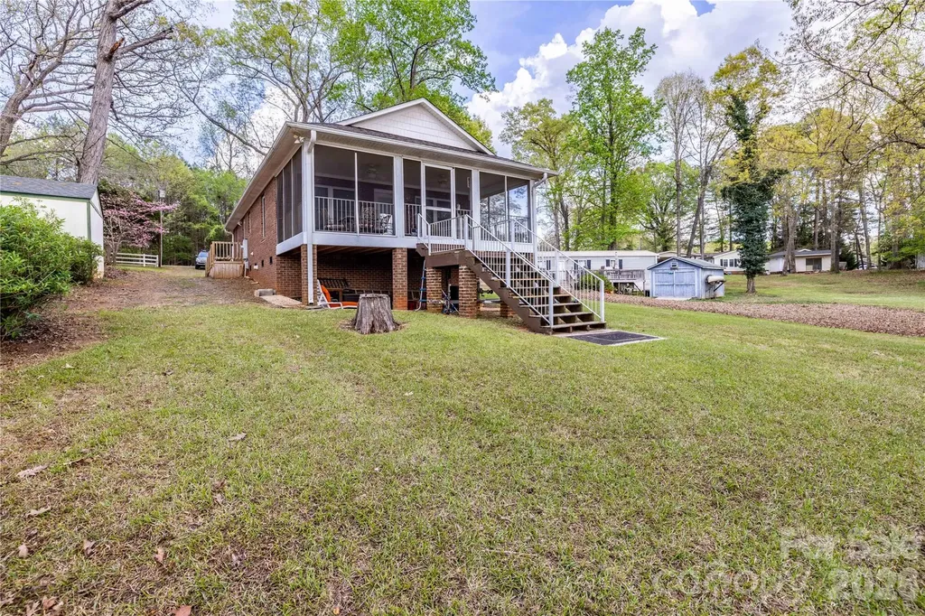 646 Springwood Drive Mount Gilead NC 27306