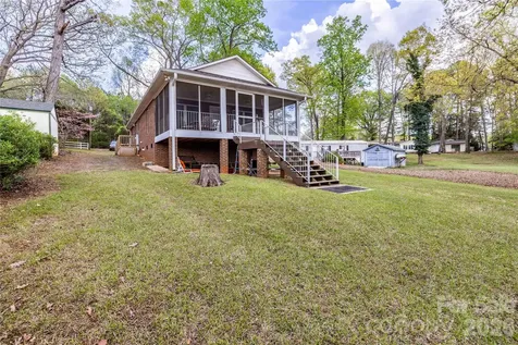 646 Springwood Drive Mount Gilead NC 27306