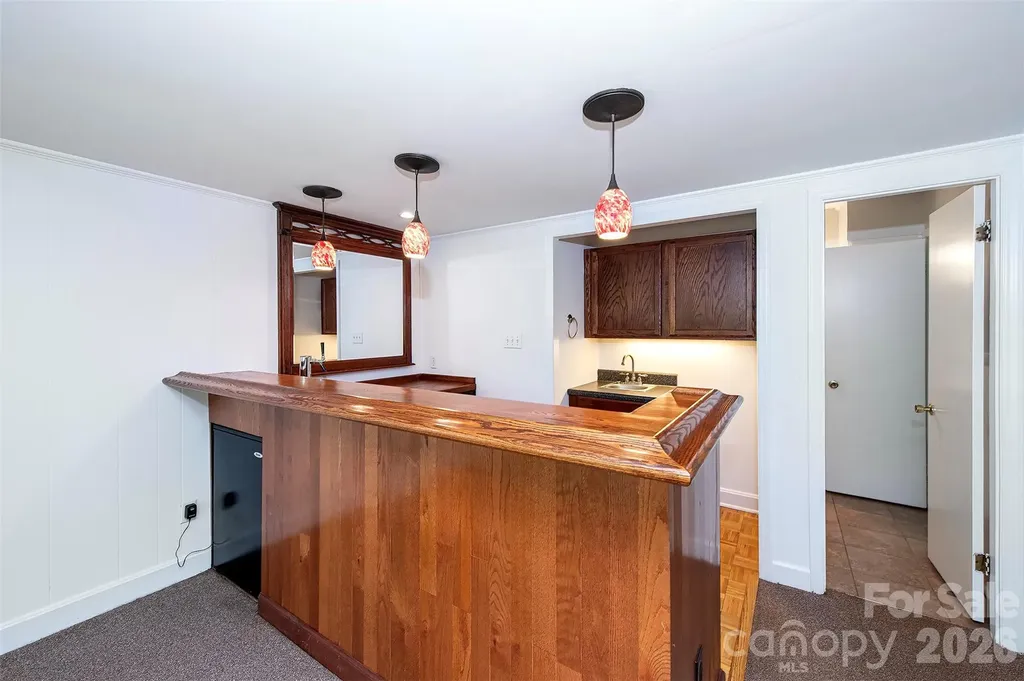 6629 Knightswood Drive Charlotte NC 28226
