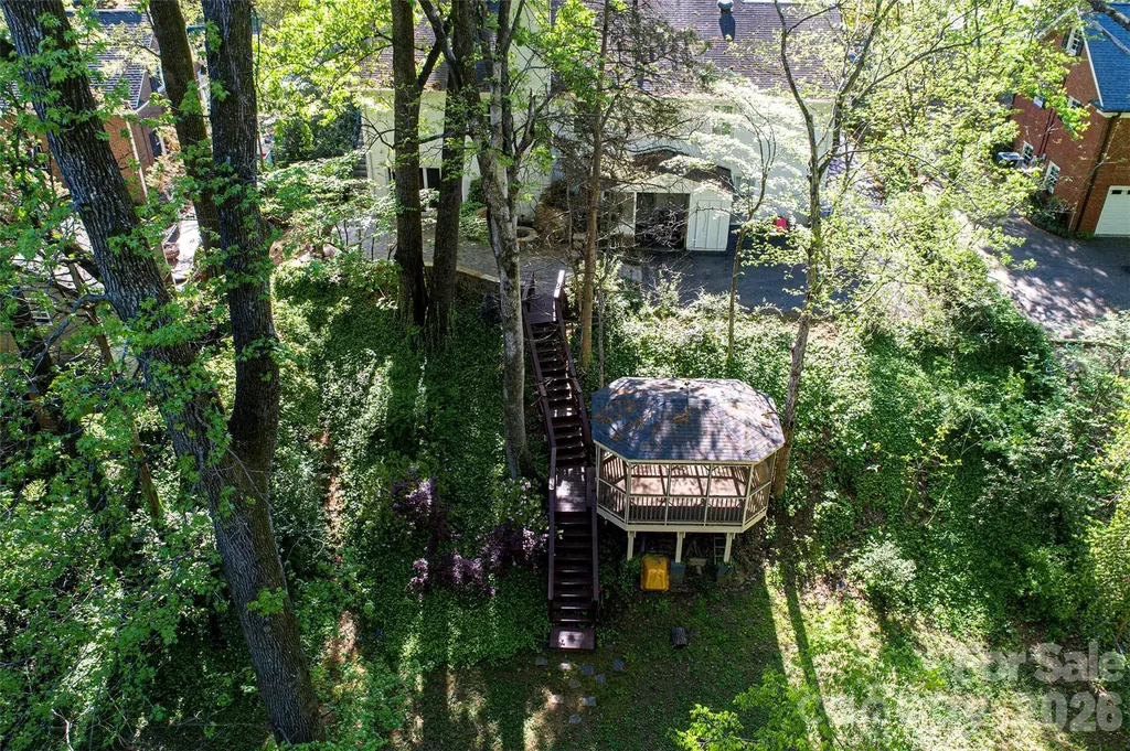 6629 Knightswood Drive Charlotte NC 28226