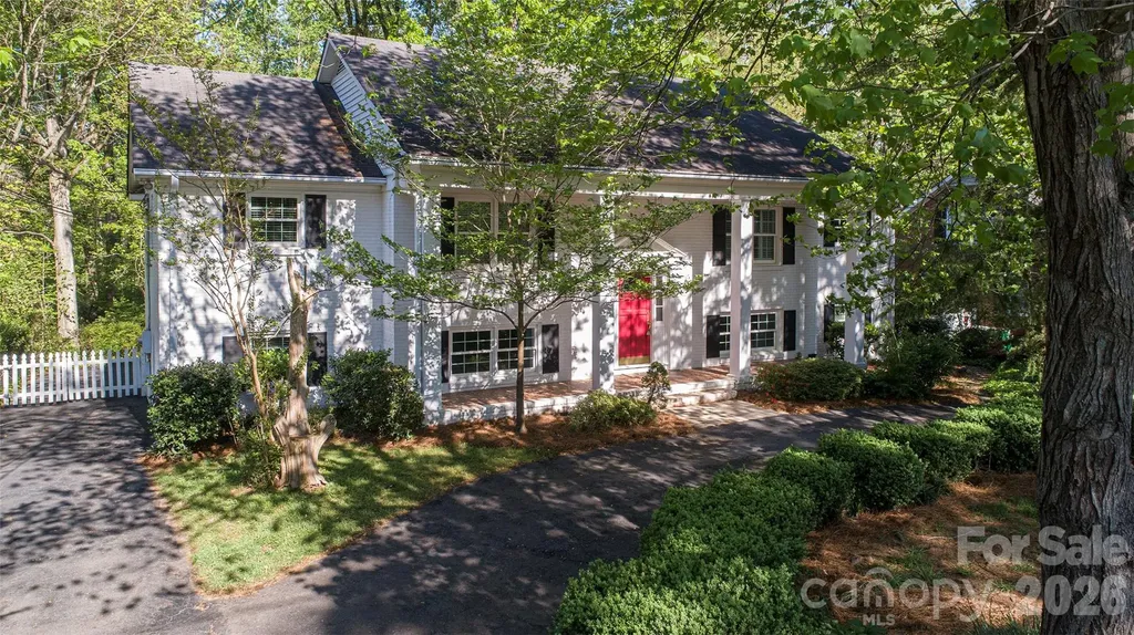 6629 Knightswood Drive Charlotte NC 28226