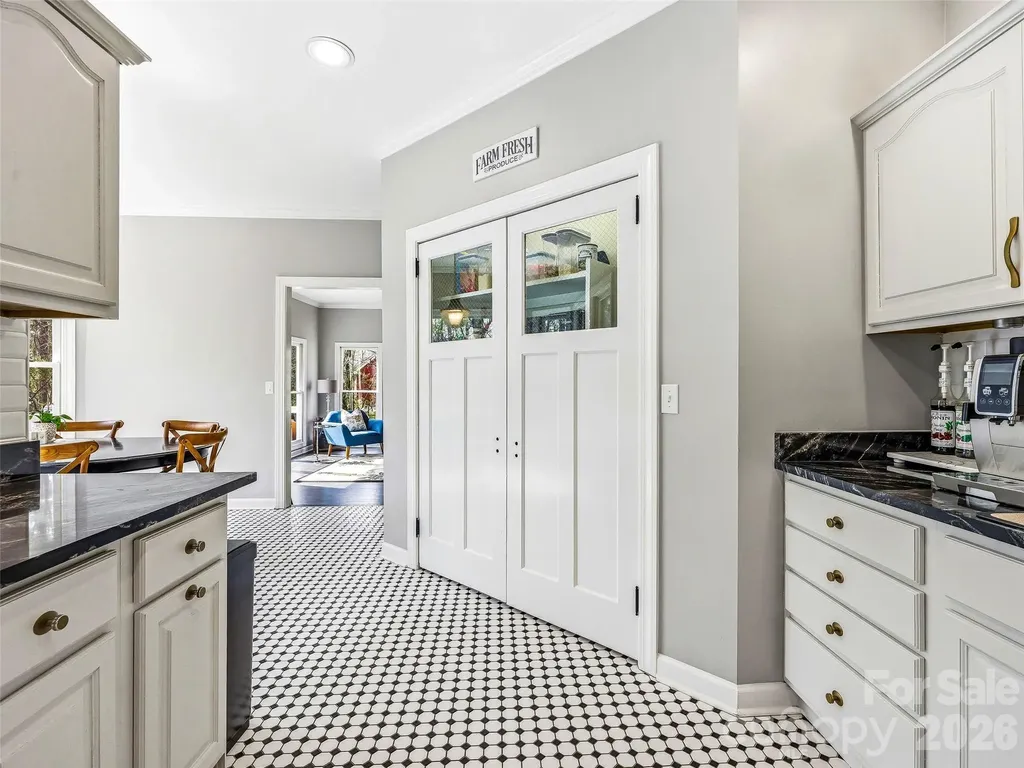 32 Franklin Farm Road Fletcher NC 28732