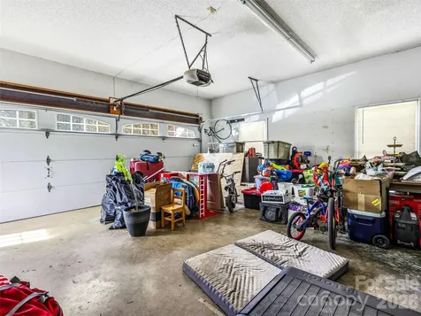 32 Franklin Farm Road Fletcher NC 28732