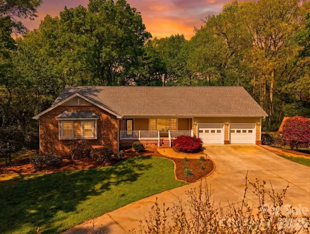1512 Little Hill Road Newton NC 28658