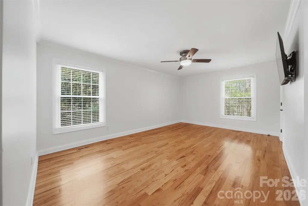 1512 Little Hill Road Newton NC 28658