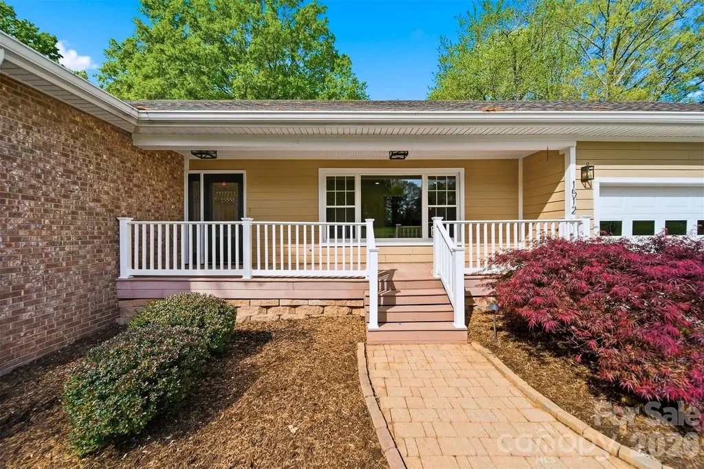 1512 Little Hill Road Newton NC 28658