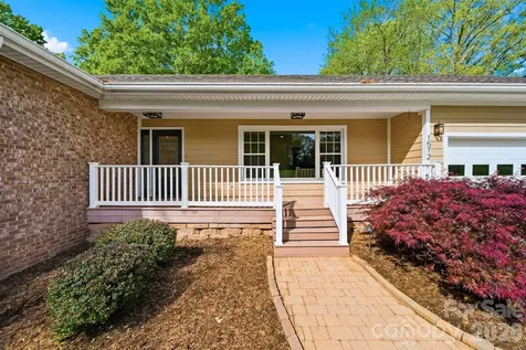 1512 Little Hill Road Newton NC 28658