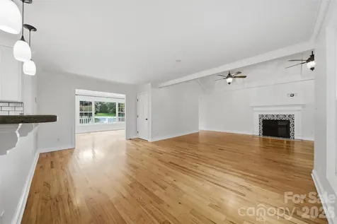1512 Little Hill Road Newton NC 28658