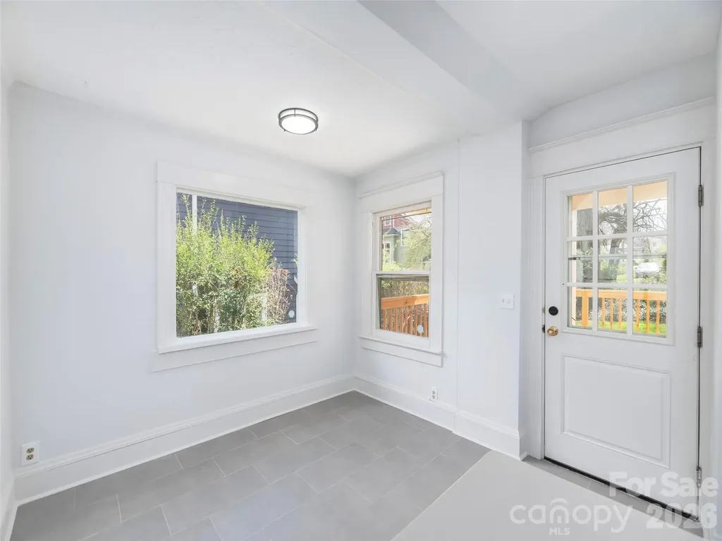 273 Hillside Street Asheville NC 28801