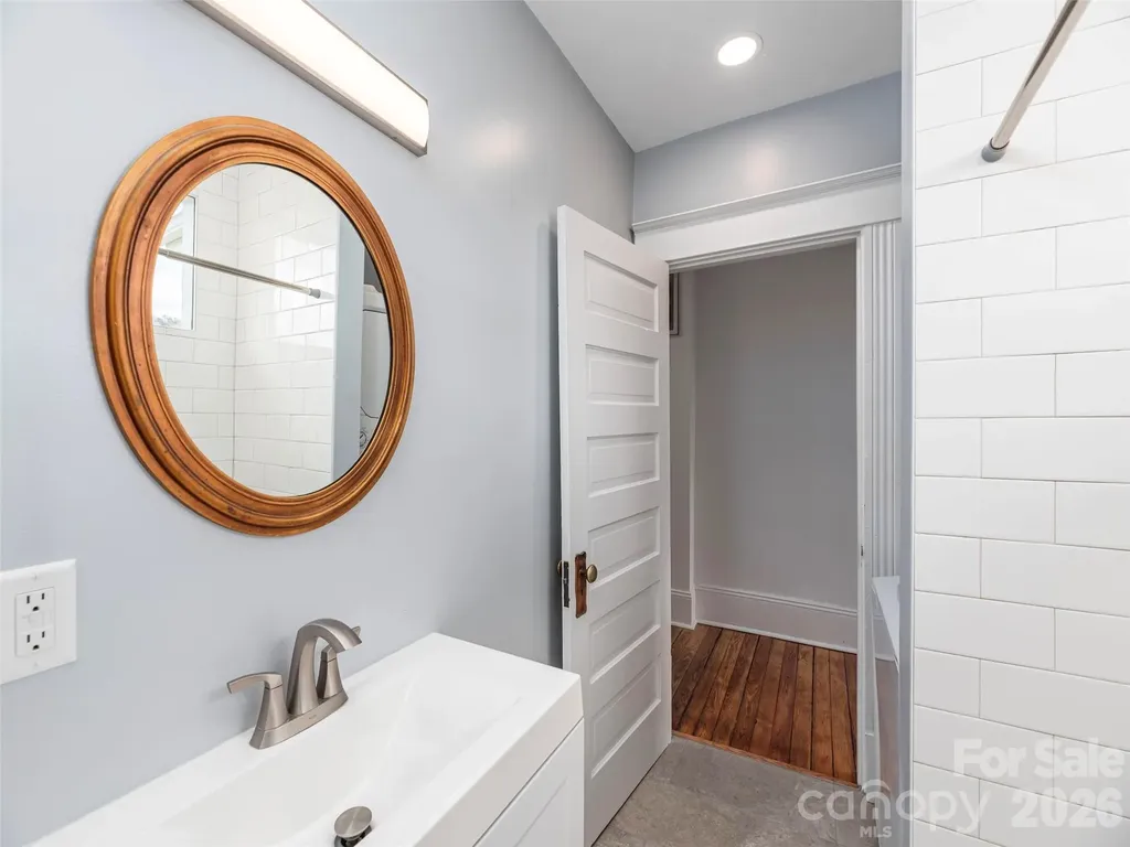 273 Hillside Street Asheville NC 28801