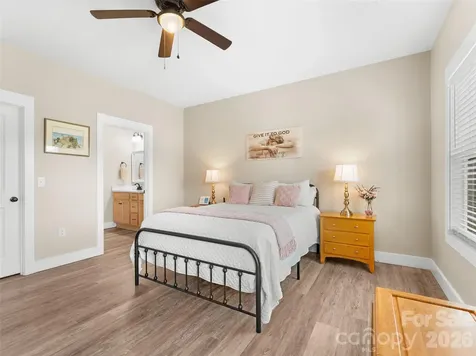 432 Sassafras Drive Hendersonville NC 28739