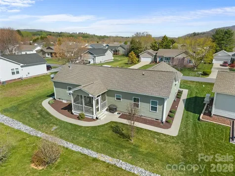 432 Sassafras Drive Hendersonville NC 28739