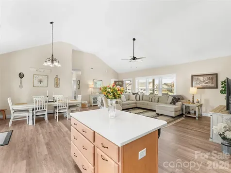 432 Sassafras Drive Hendersonville NC 28739