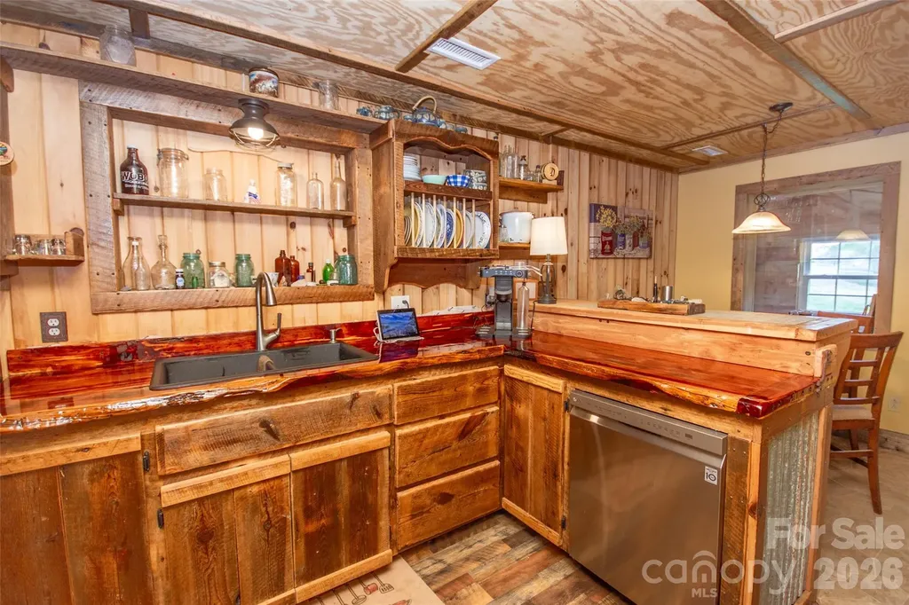 120 Mitch Road Union Grove NC 28689