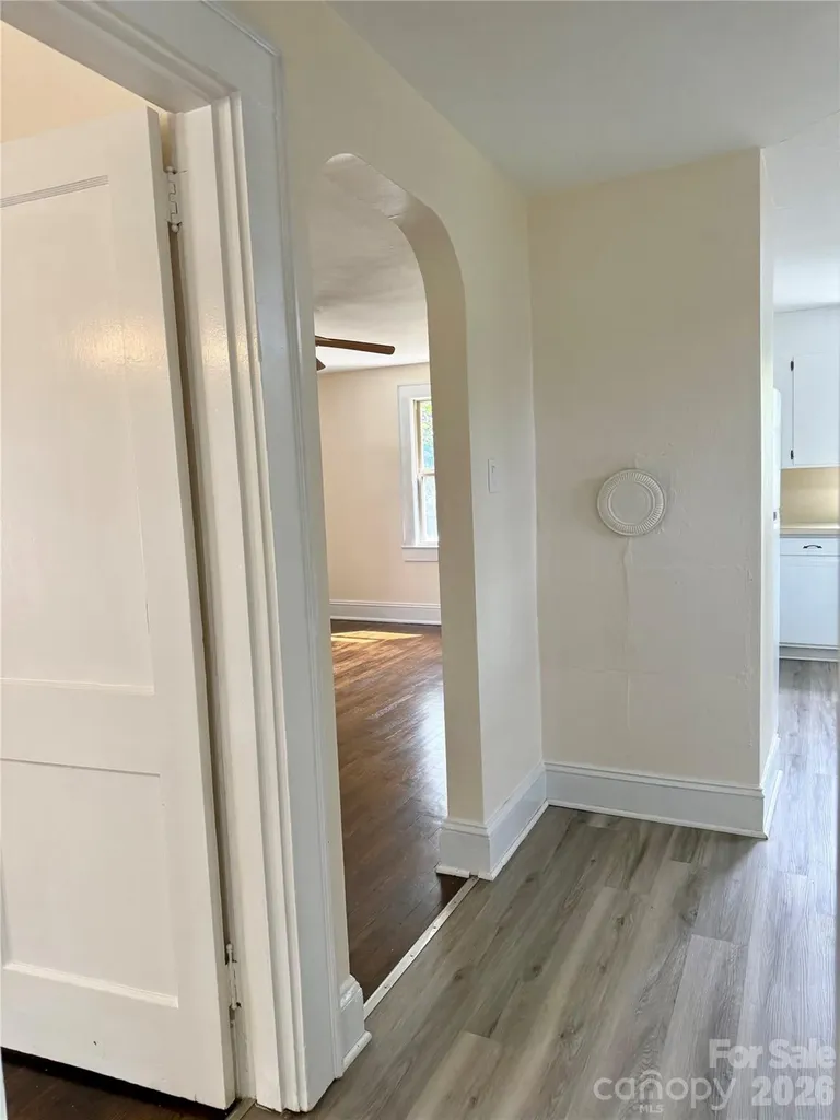 2025 28th Street NE Hickory NC 28601