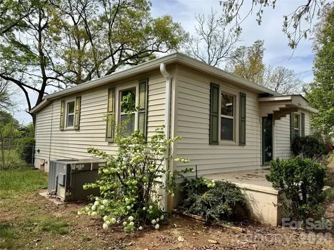 2025 28th Street NE Hickory NC 28601