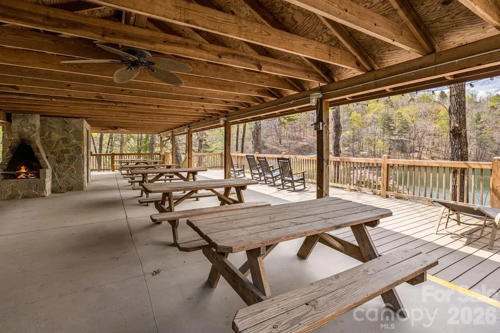 517 Pheasant Street Lake Lure NC 28746