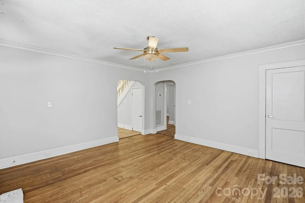 8825 Mcclure Circle Charlotte NC 28216
