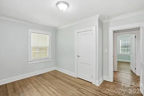 8825 Mcclure Circle Charlotte NC 28216